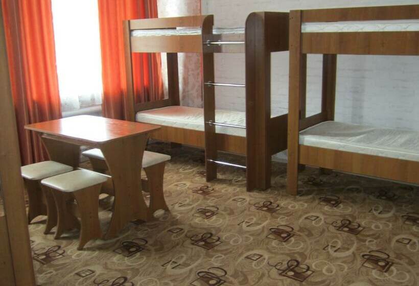 Victoria   Hostel