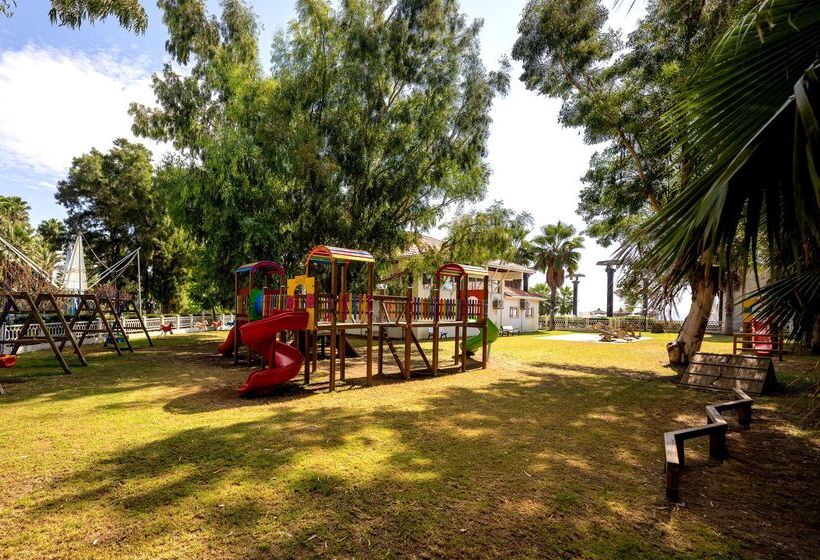 Adora Hotel & Resort