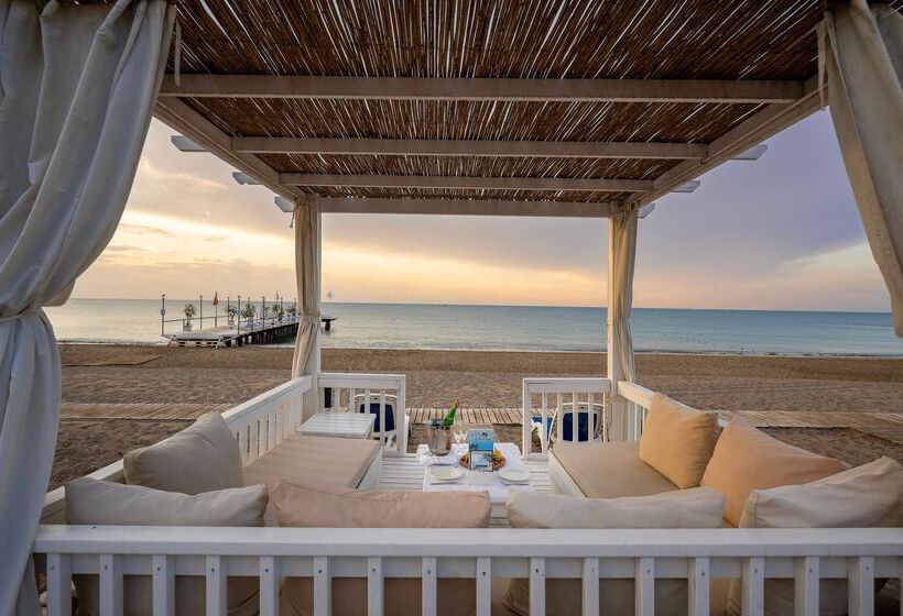 Adora Hotel & Resort