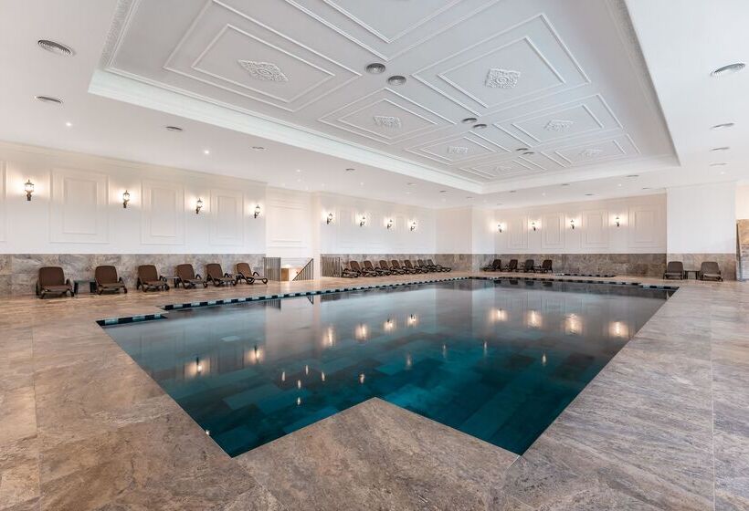 Adora Hotel & Resort