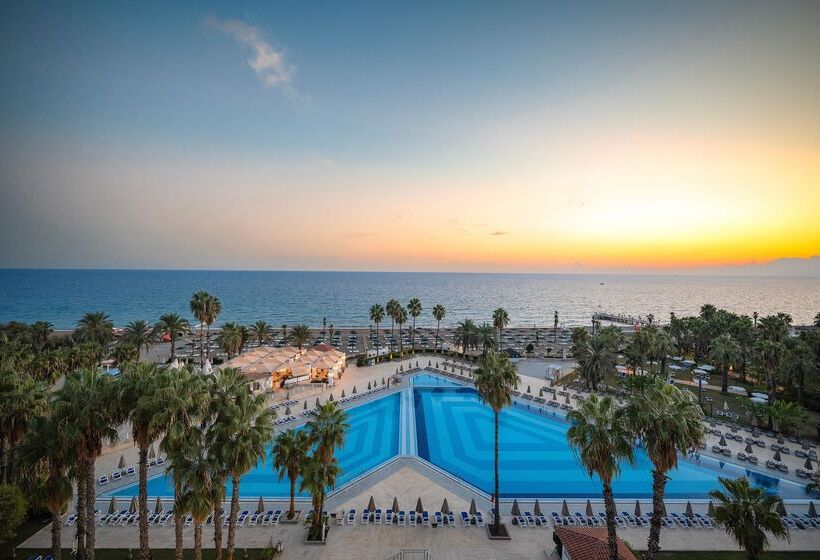 Adora Hotel & Resort