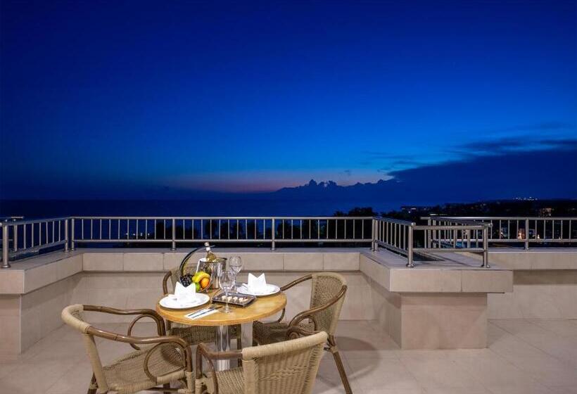 Adora Hotel & Resort