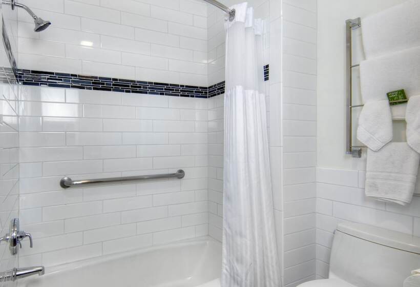 Aggie Inn, Ascend Hotel Collection