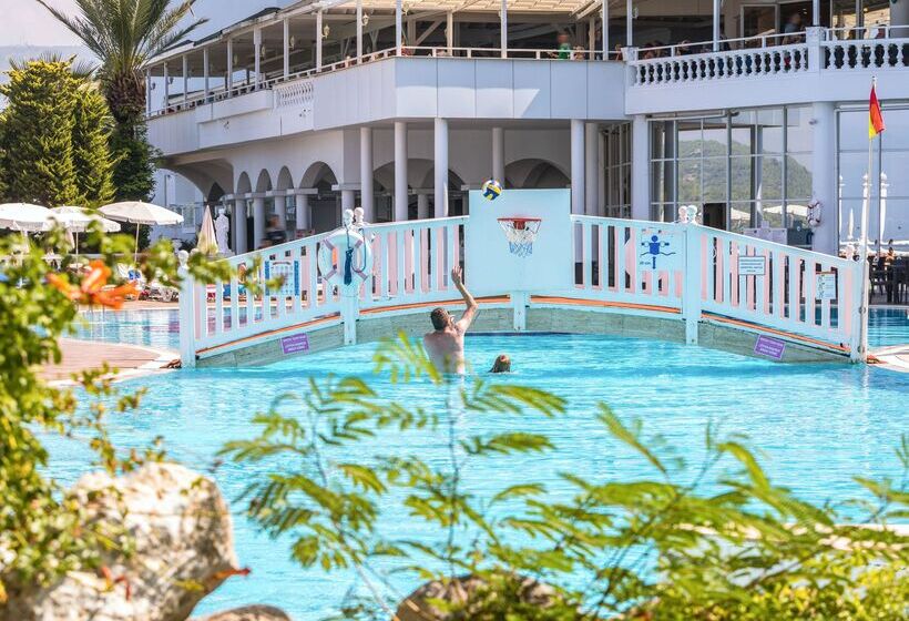 هتل Labranda Ephesus Princess - All Inclusive