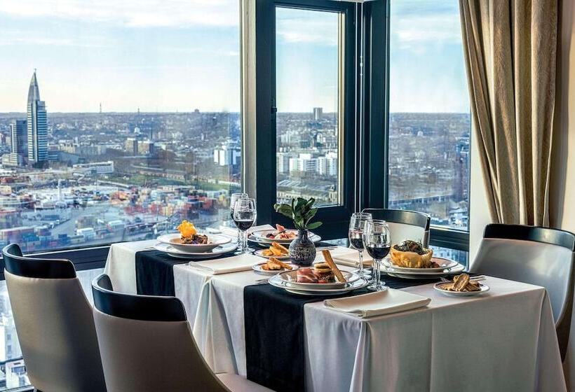 هتل Radisson Montevideo Victoria Plaza