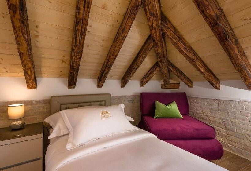 هتل Agava Lux Rooms&pool