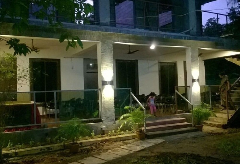 فندق Sanidhya Resort