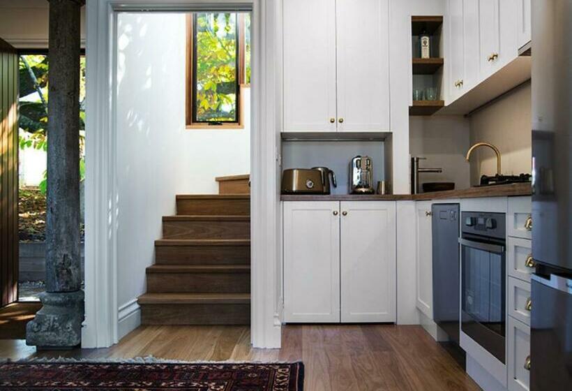 Montacute Pavilion And Gardens