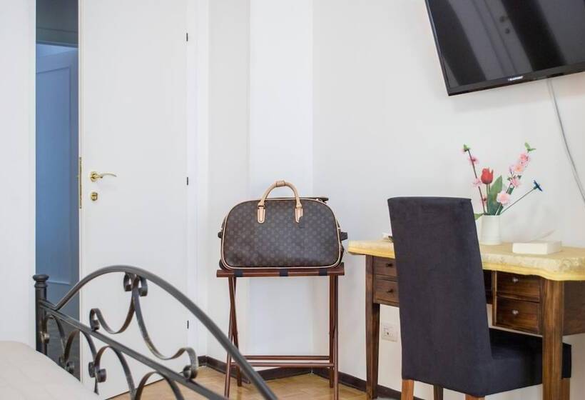 تختخواب و صبحانه Il Tacco Dello Stivale