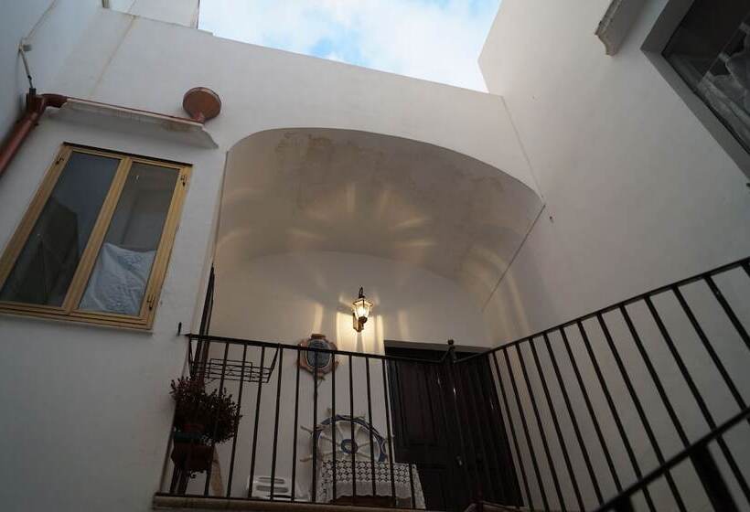 تختخواب و صبحانه Palazzo Barba
