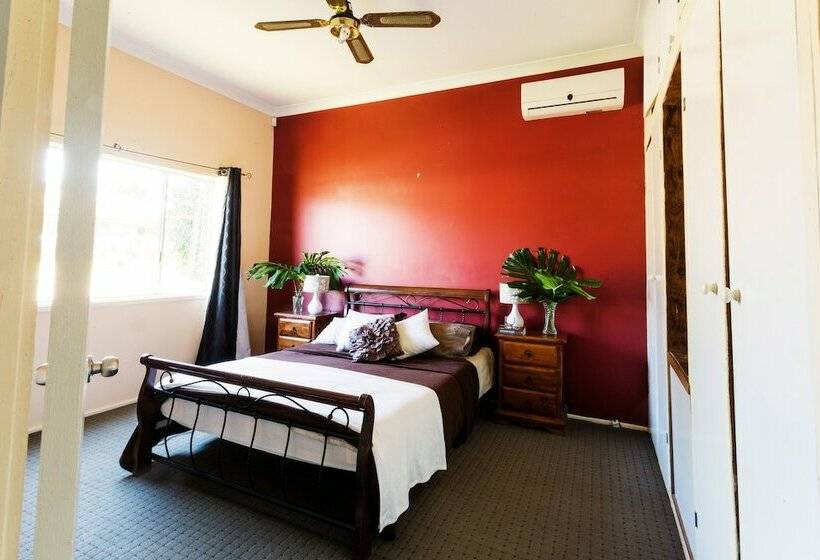 Coal D  Vine Cottage   Cessnock Nsw