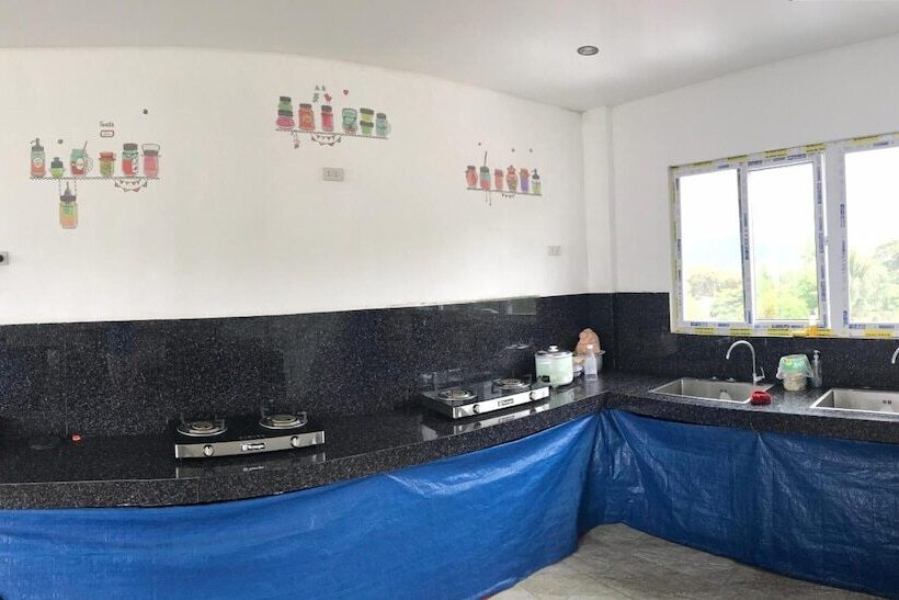酒店 Seabreeze Beach Lodge