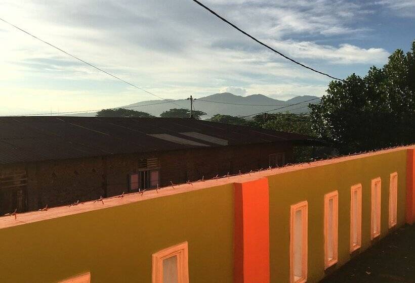 پانسیون Aini Homestay Ternate