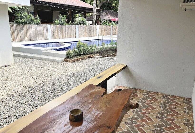 膳宿费 R & S Rest Place Resort