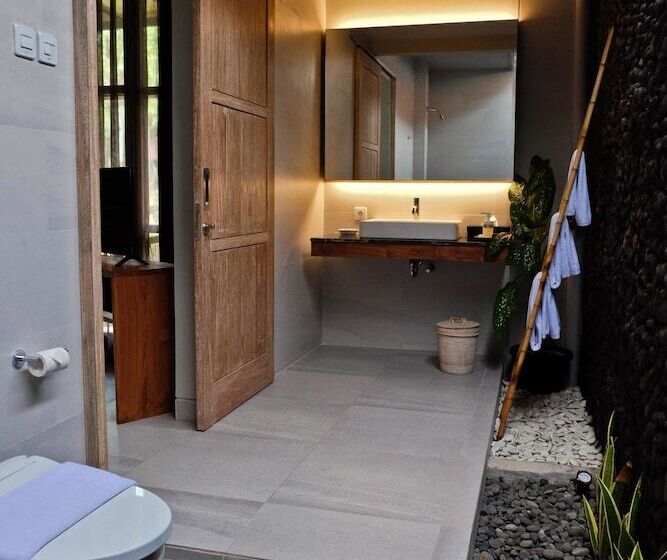 펜션 Umadewi Surf & Retreat