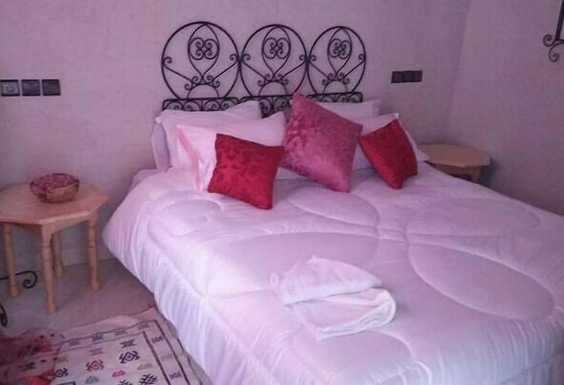 پانسیون Restaurant Dar Al Madina