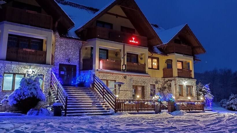 Pensjonat Zielone Wzgórze W Bolesławowie