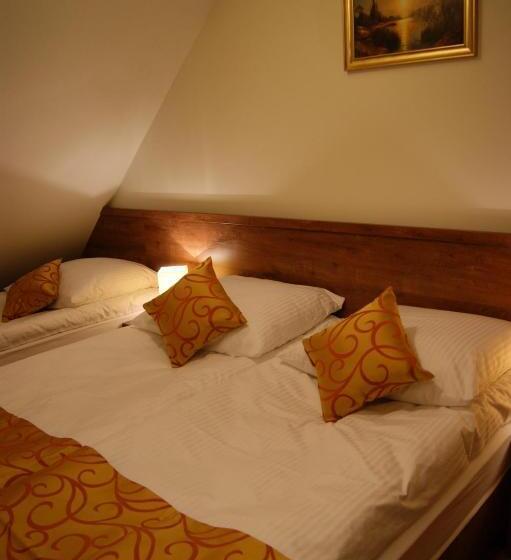 Pensjonat Zielone Wzgórze W Bolesławowie