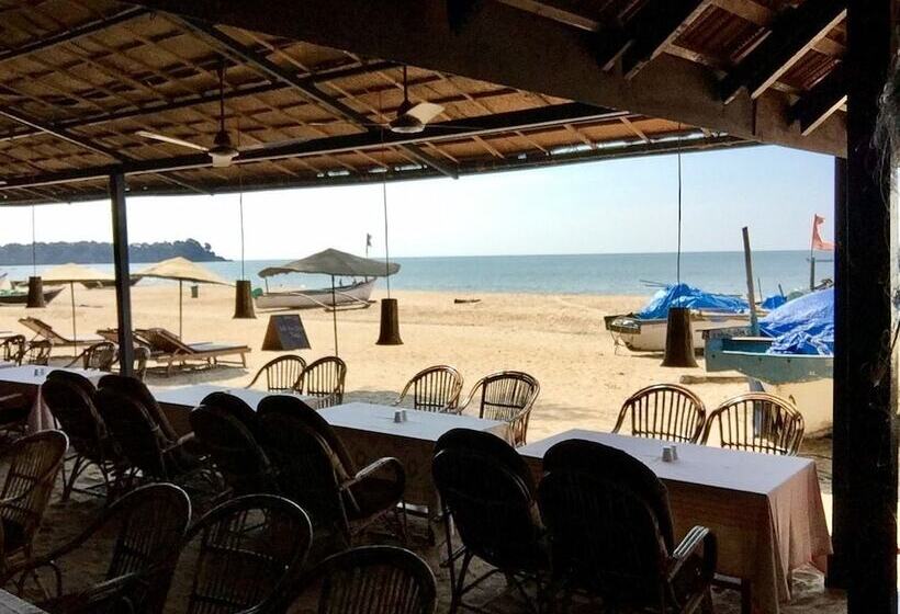 אתר נופש April20 Villas By The Beach