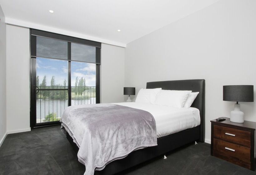 Accommodate Canberra   The Pier