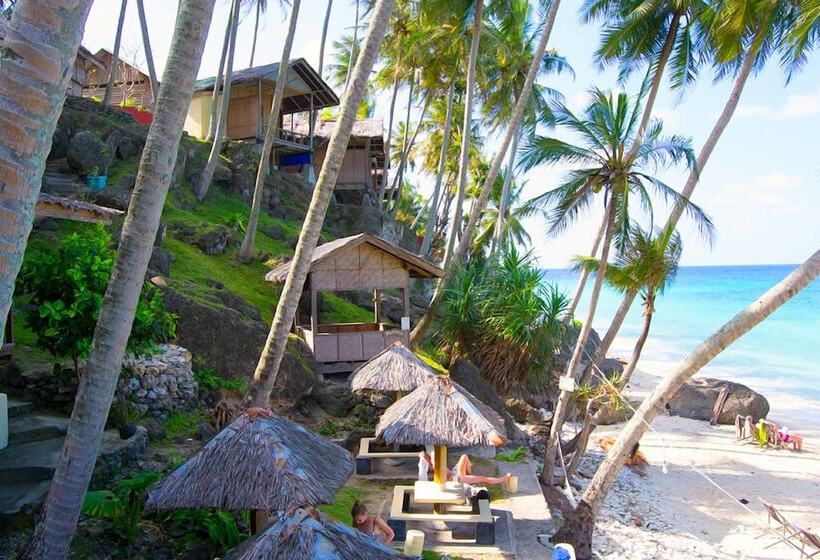 هتل Freddies Santai Sumurtiga