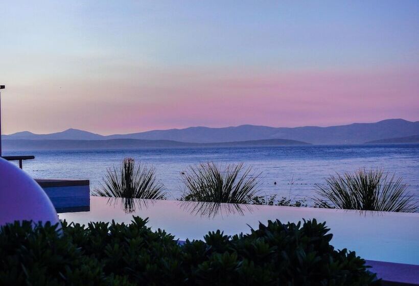 Omega Villas Complex