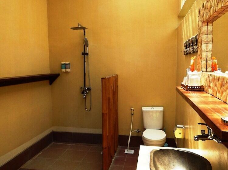 پانسیون Alamanda Family Villas & Pool