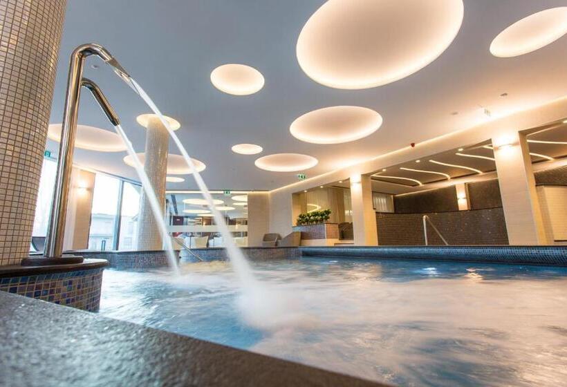 Aura Hotel Adults Only