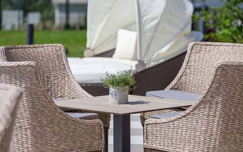 Aura Hotel Adults Only