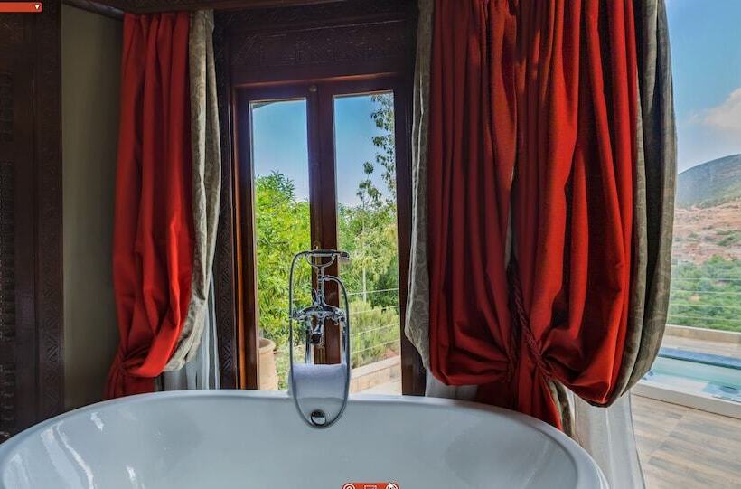 هتل Kasbah Tamadot