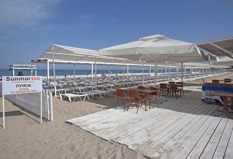 酒店 Sunmarinn Resort