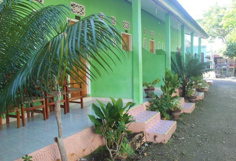 پانسیون Bira Panda Beach 1