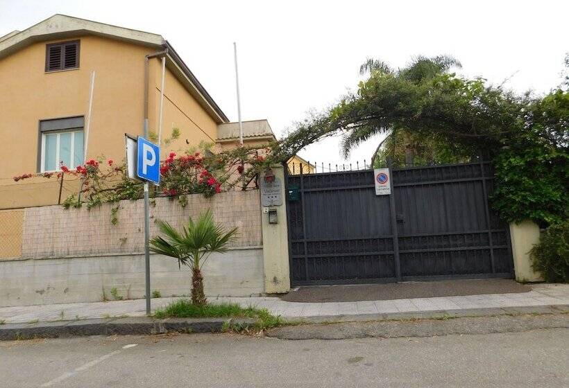 تختخواب و صبحانه Villa Delle Vacanze