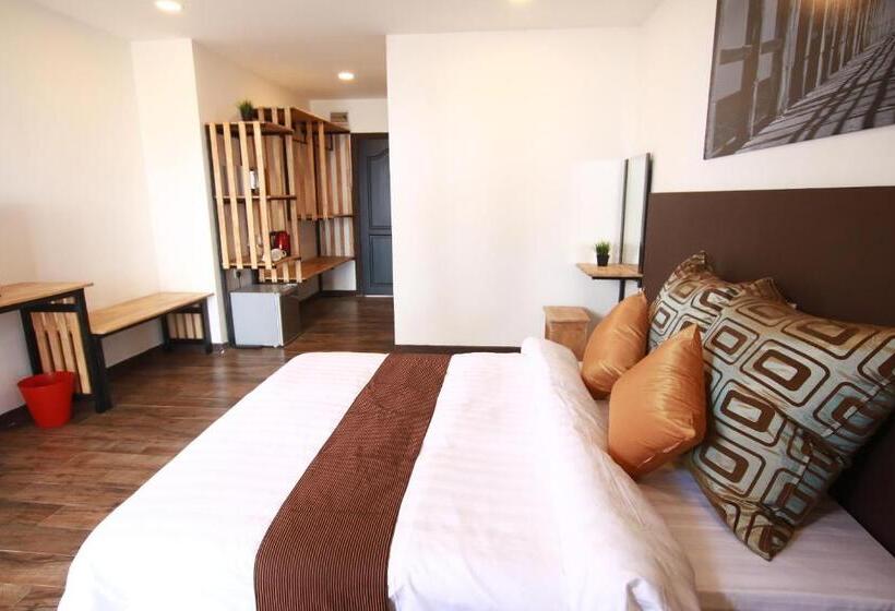 The Barat Tioman Beach Resort