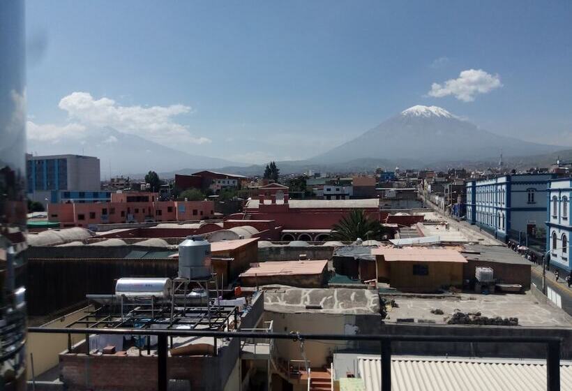 בית מלון כפרי La Posada De San Pedro