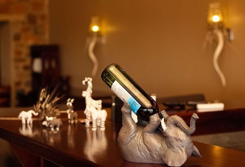 בית מלון כפרי Umzolozolo Private Safari Lodge & Spa