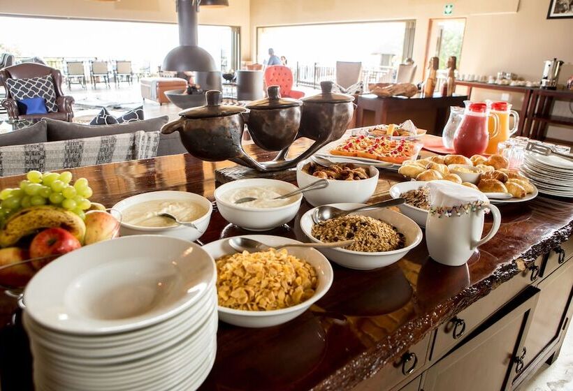 בית מלון כפרי Umzolozolo Private Safari Lodge & Spa