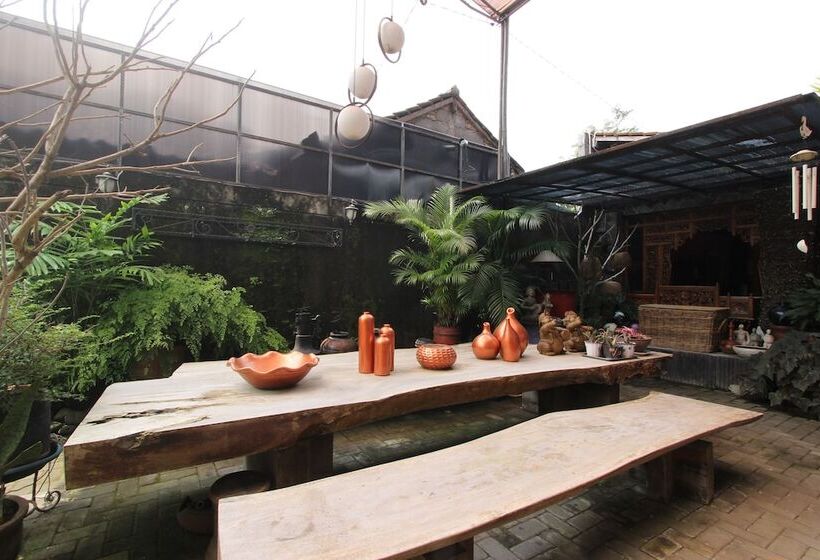 پانسیون Reddoorz Near Casa Grande