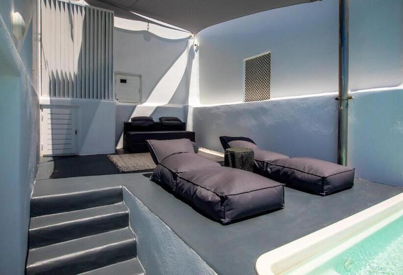 Santorini Delux