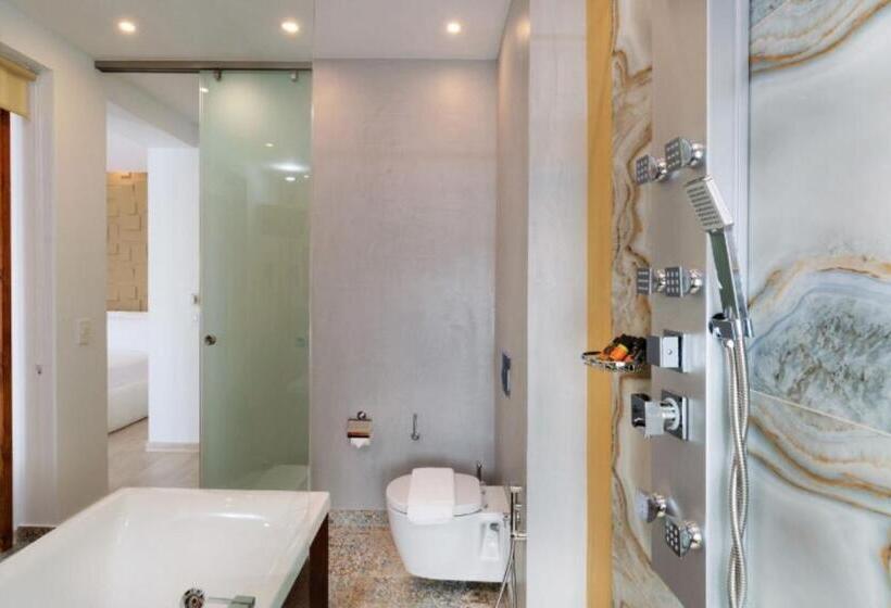 پانسیون Diamond Luxury Suites