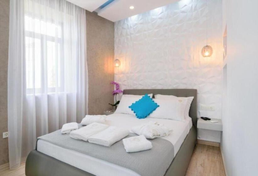 پانسیون Diamond Luxury Suites
