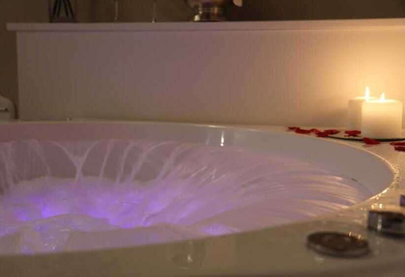 膳宿费 Suites & Apartments Liola