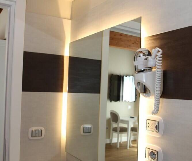 膳宿费 Suites & Apartments Liola