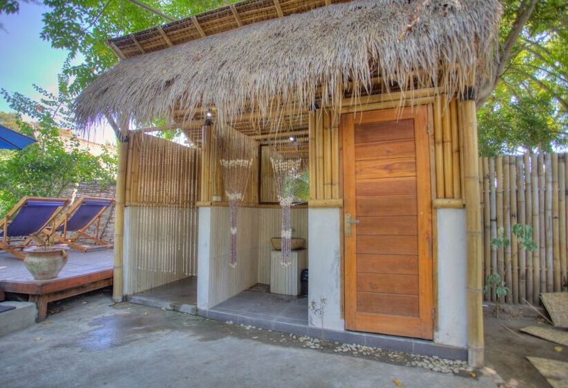 هتل Damai Bungalows