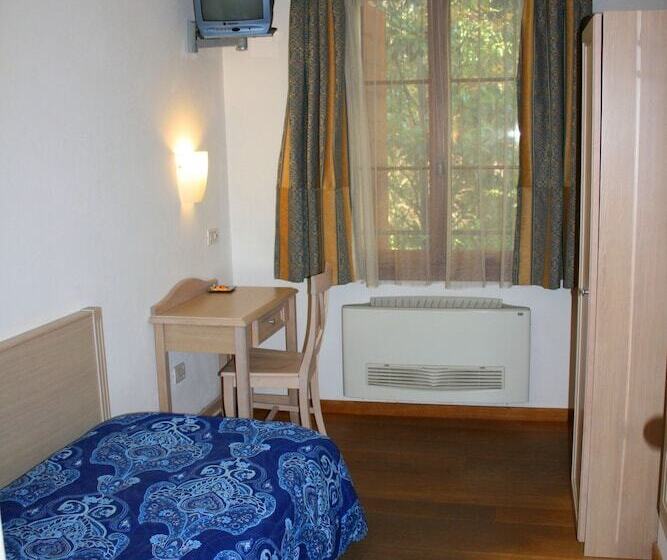 فندق ريفى Agriturismo La Meridiana