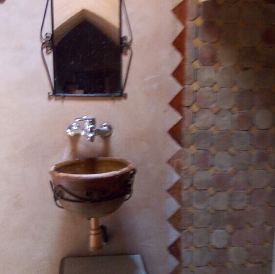 پانسیون Gite Chez L'habitant Amzil