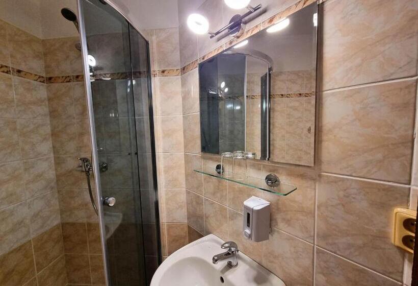 پانسیون Penzion Rotunda