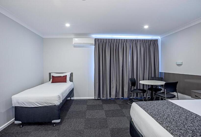 汽车旅馆  Bushman S Motor Inn
