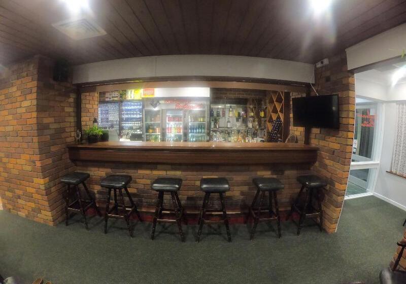 汽车旅馆  Bushman S Motor Inn