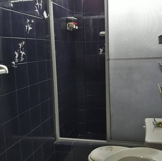 پانسیون Cesar's House Salinas